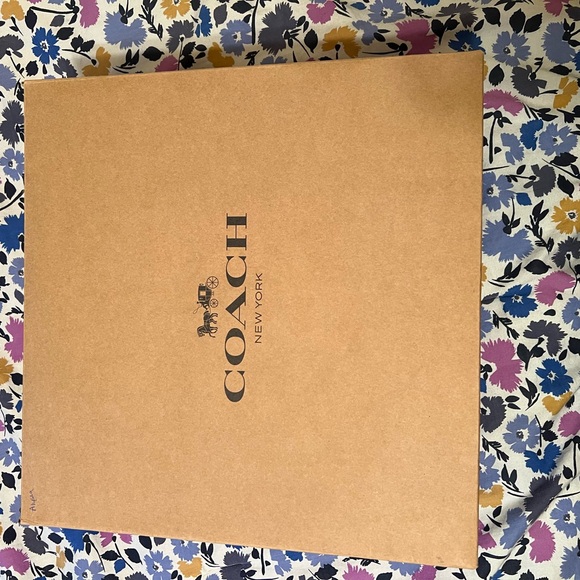 Brand new Coach purse with tags and box - Picture 5 of 5